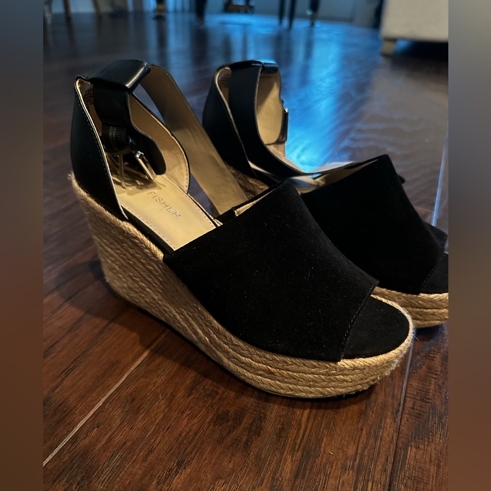 Marc Fisher - Size 6.5 - Like New